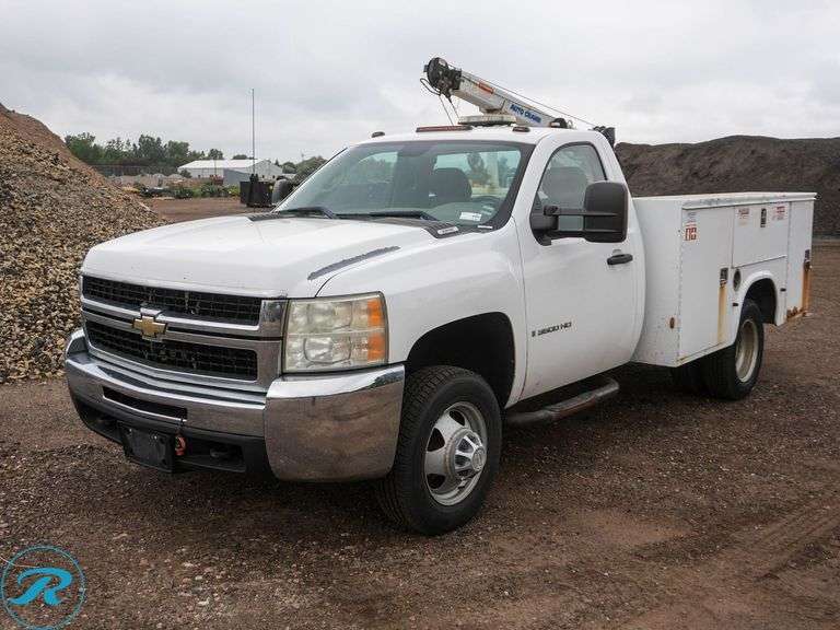 2008  Chevrolet  Silverado 3500 HD  4WD  Utility Truck