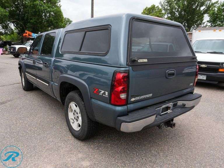 2006  Chevrolet  Silverado 1500   4WD  Pickup - Roller Auctions