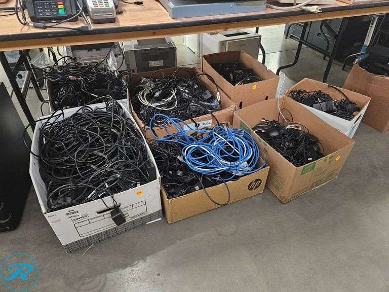 Cables, Mice, and Adapters - Roller Auctions