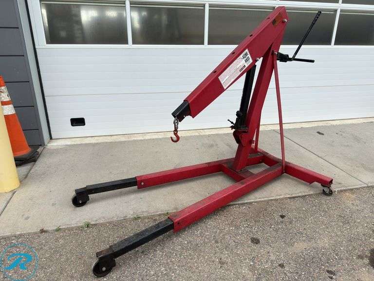 Ex-Cell W1000 Engine Crane, 2 Ton Capacity