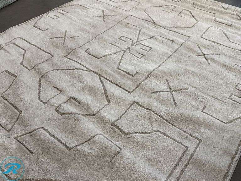 Area Rug by Jaida JID14 Cree Design, 7’6” x 9’6” - Roller Auctions