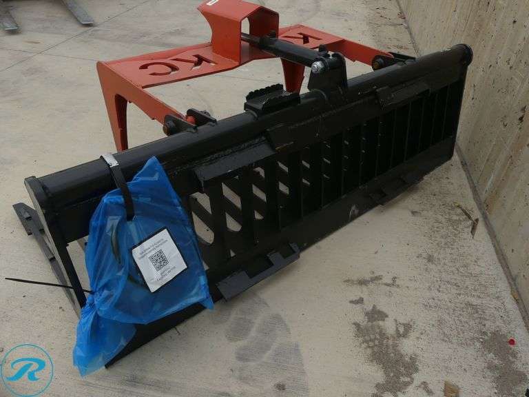 New Kit Containers Hydraulic Skeleton Grapple Bucket to Fit Skid Steer Loader, 76" - Roller Auctions
