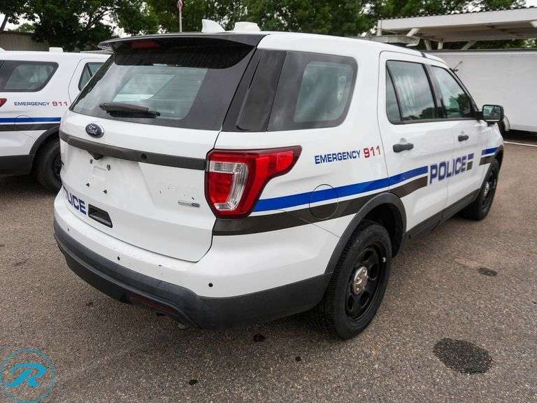 2016  Ford  Explorer   Police 4WD  4WD  Police Interceptor SUV - Roller Auctions