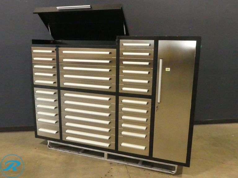 New Chery Industrial 35-Drawer Tool Chest, Stainless Steel, 7' - Roller Auctions