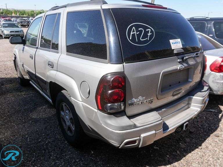 2005  Chevrolet  TrailBlazer  4WD - Roller Auctions