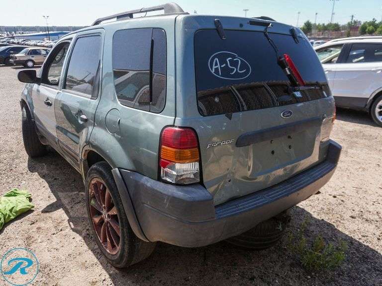 2007  Ford  Escape Hybrid  4WD - Roller Auctions