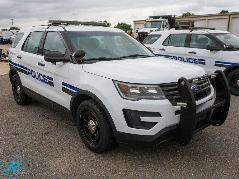 2016  Ford  Explorer   AWD  Police Interceptor SUV - Roller Auctions