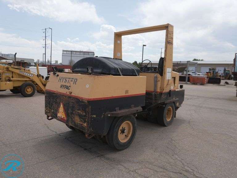 Hypac C530A Articulating Pneumatic Roller - Roller Auctions