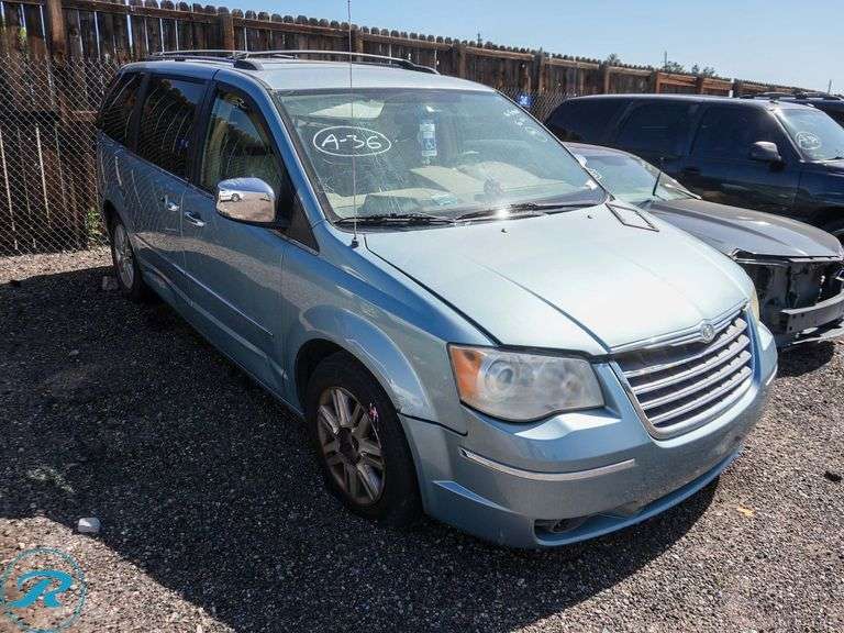 2008  Chrysler  Town & Country Limited  FWD - Roller Auctions