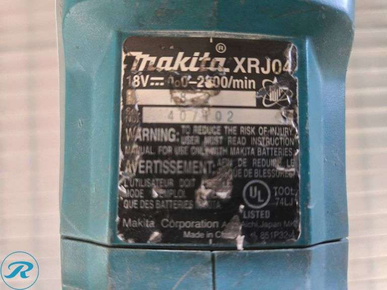 Makita XRJ04 18V Cordless Reciprocating Saw with BL1850B 5.0Ah Battery - Roller Auctions