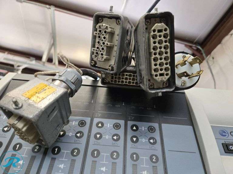 Gammaflux L1200630D10S4PJ Temperature Controller, 240V, 3PH - Roller Auctions