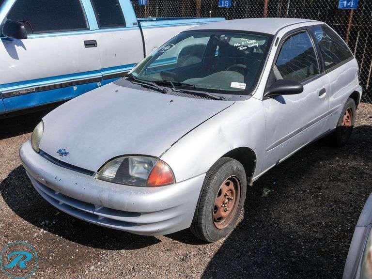 2000  Chevrolet  Metro LSi  FWD