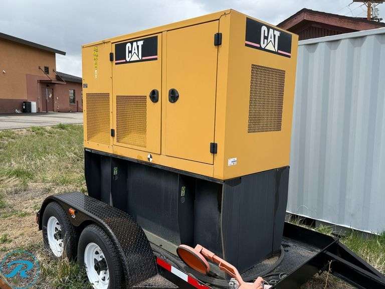 2006  Caterpillar  D60-4  T/A Towable Generator - Roller Auctions