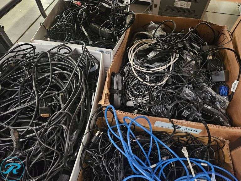 Cables, Mice, and Adapters - Roller Auctions