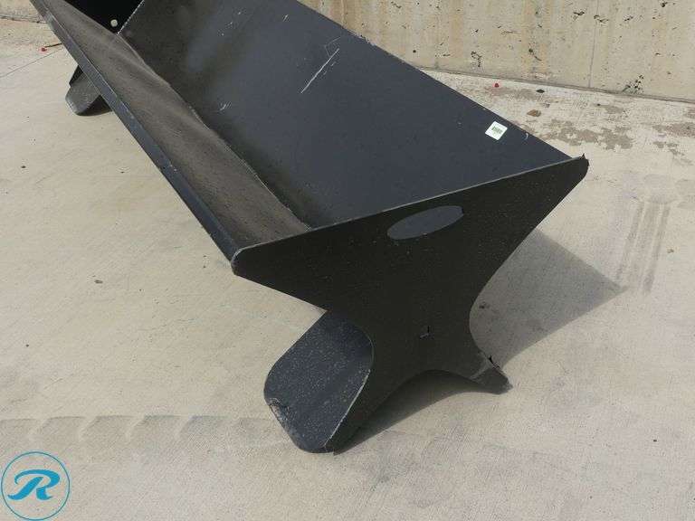 New Kit Containers Heavy Duty Cattle Feeder, 90" - Roller Auctions