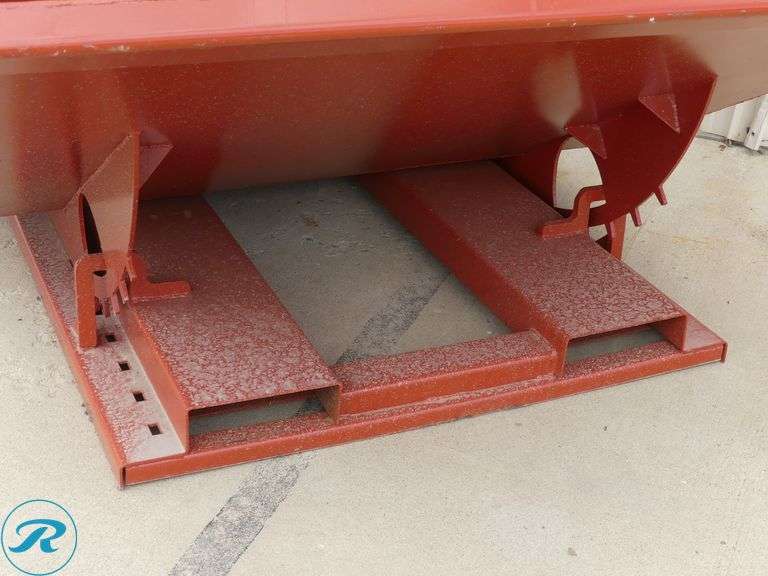 New Kit Containers 3 Cubic Yard Self-Dumping Hopper with Forklift Pockets - Roller Auctions