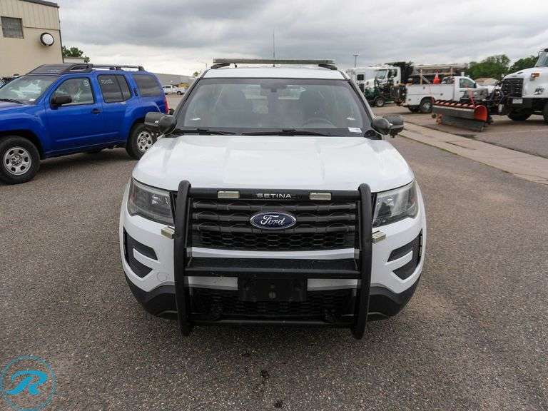 2016  Ford  Explorer   AWD  Police Interceptor SUV - Roller Auctions