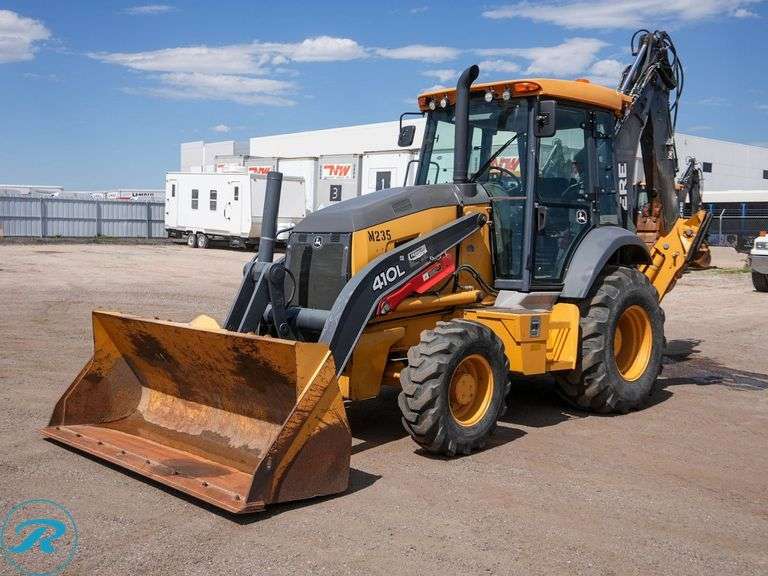 2018  John Deere  410L  4WD