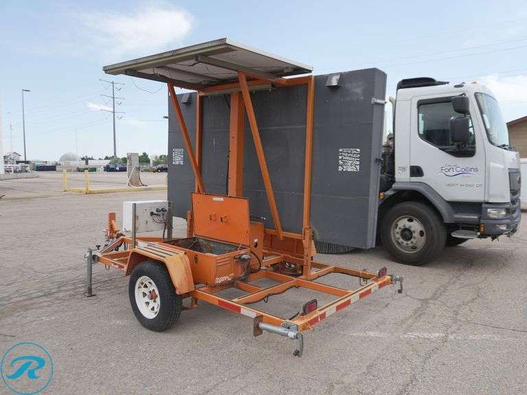 2000 Wanco Towable Sign Board - Roller Auctions