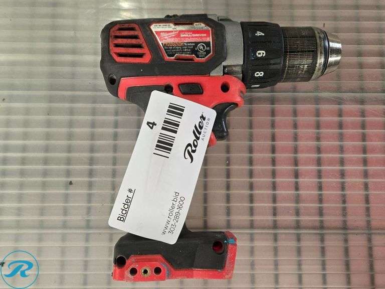 (4) Milwaukee Cordless Tools Including 2804-20 Drill/Driver, 2606-20Hammer Drill/Driver, 2853-20 Impact Driver, and 2735-20 LED Worklight - Roller Auctions