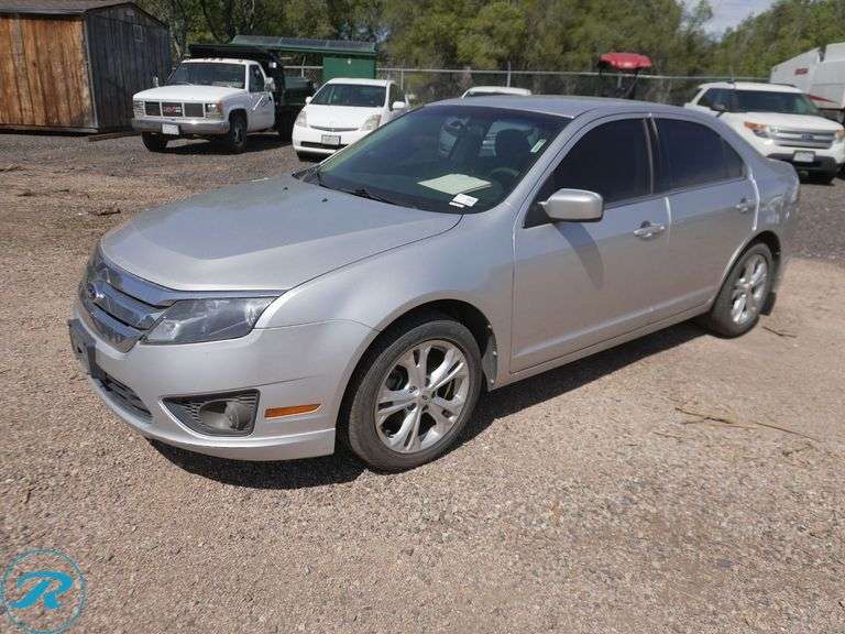 2012  Ford  Fusion   SE  FWD