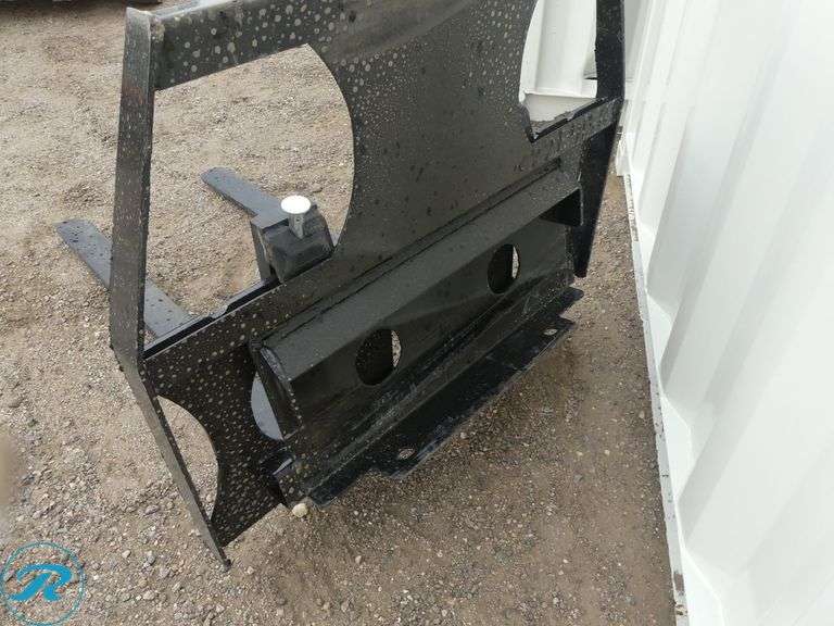 New Kit Containers Fork Attachment to Fit Mini Skid Steer Loader, 36" Forks - Roller Auctions