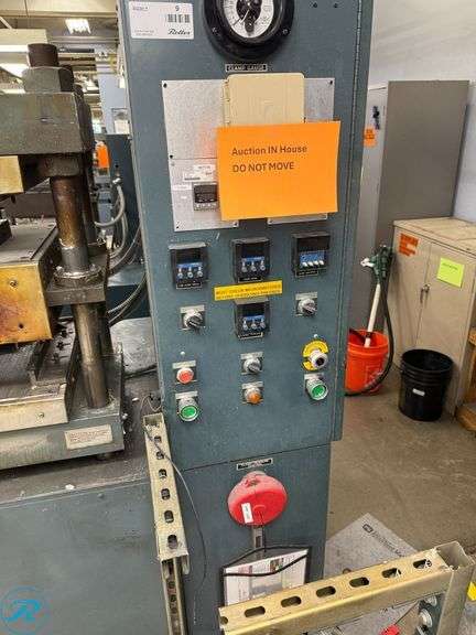 Wabash 75-1515-4TM 75-Ton Compression Molding Press, 3k Watt Heated Platen, 8x7 Compression Cylinder, 3HP, 480V 3-Phase - Roller Auctions
