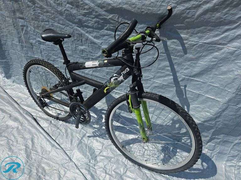 Rival Mountain Bike with Front Suspension and 21-Speed Gears - Roller Auctions