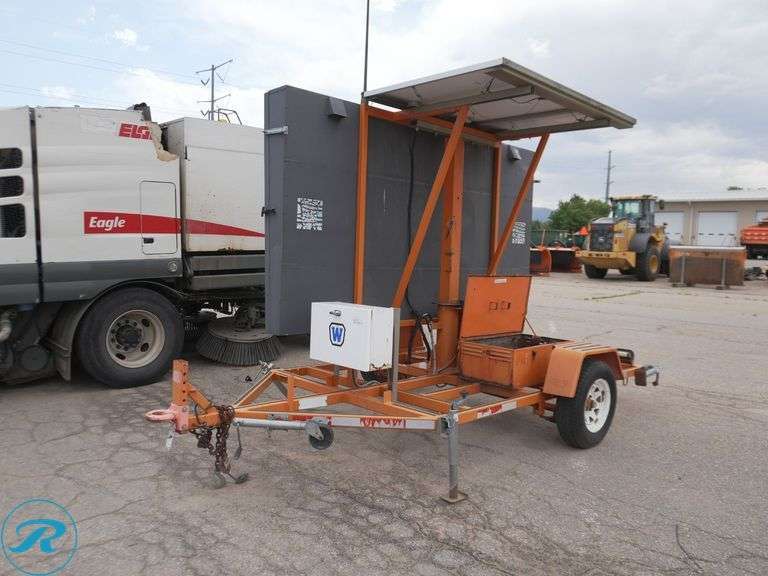 2000  Wanco  Towable  Sign Board