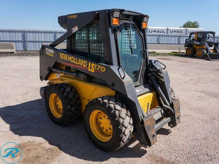 2002 New Holland LS170 Skid Steer Loader - Roller Auctions