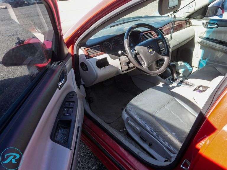 2009  Chevrolet  Impala SS  FWD - Roller Auctions
