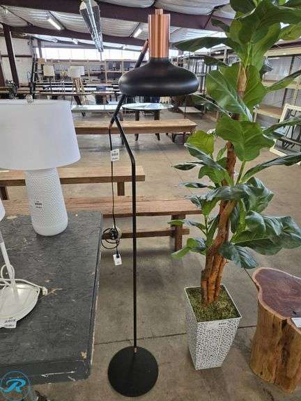 Safavieh Floor Lamp with Black and Copper Finish