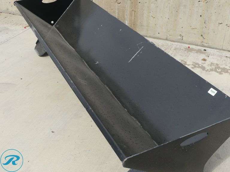 New Kit Containers Heavy Duty Cattle Feeder, 90" - Roller Auctions