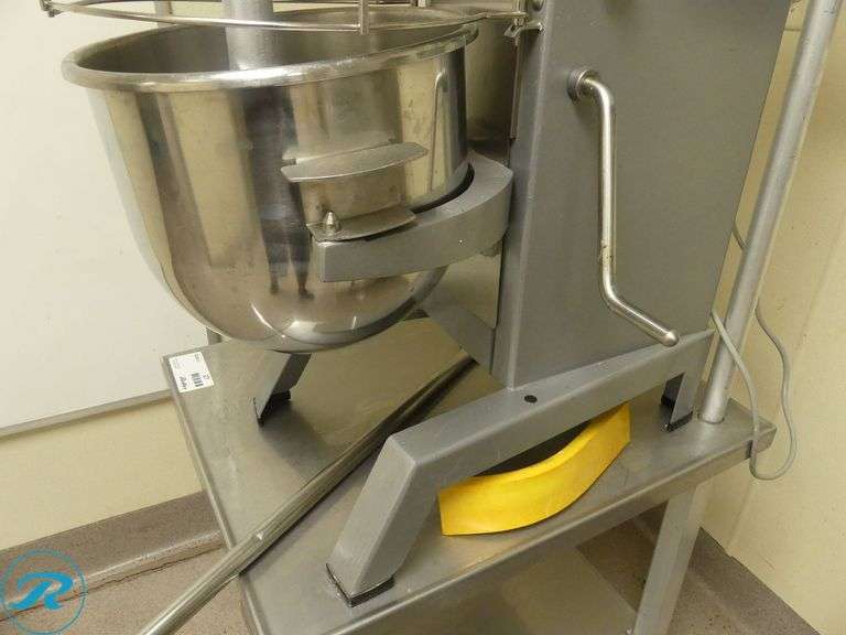Univex SRM20 20Qt Mixer - Roller Auctions