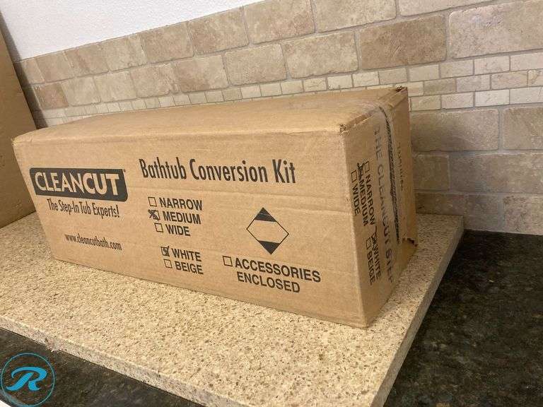 (1) New- CleanCut Medium White Step Bathtub Conversion Kit (Total of 1 Kit) - Roller Auctions