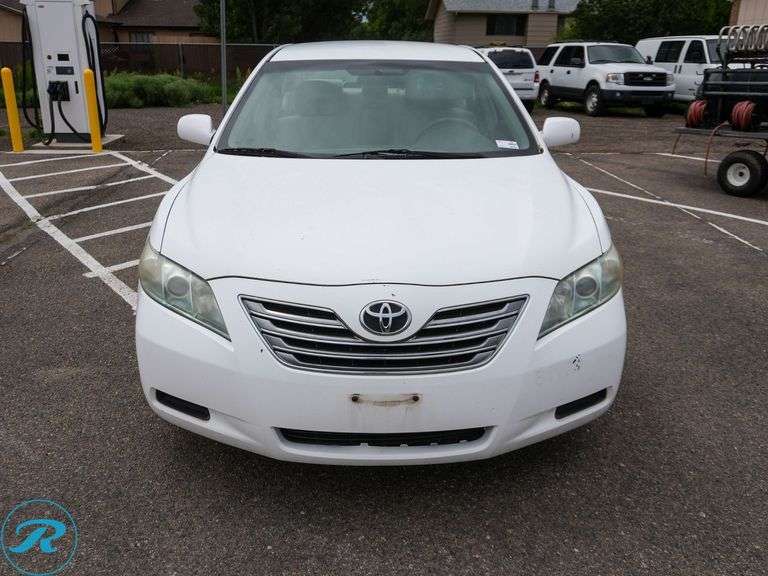 2008  Toyota  Camry Hybrid  FWD - Roller Auctions