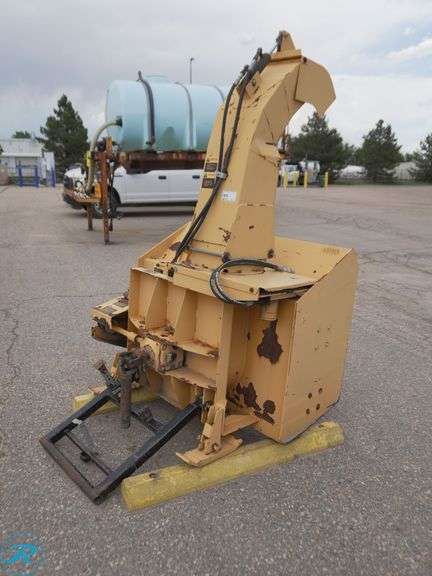 Trackless B3 51" Hydraulic Snow Blower Attachment - Roller Auctions