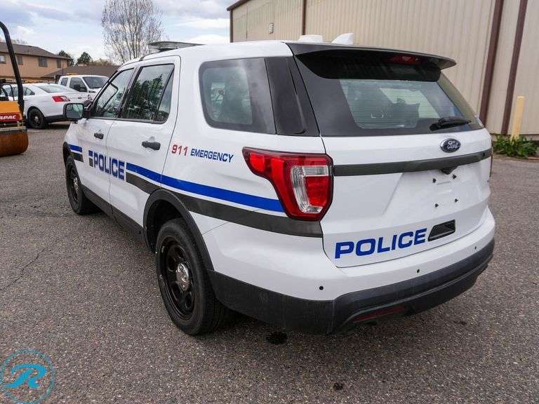 2016  Ford  Explorer   AWD   Police Interceptor SUV - Roller Auctions