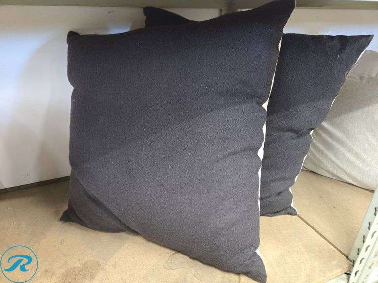 Dark Gray and Light Gray Throw Pillows - Roller Auctions