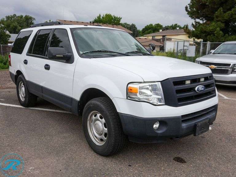 2011  Ford  Expedition   4WD  SUV - Roller Auctions
