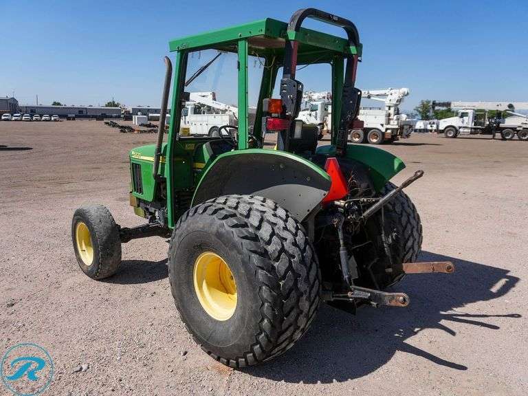 2001  John Deere  5320  4WD  Tractor - Roller Auctions