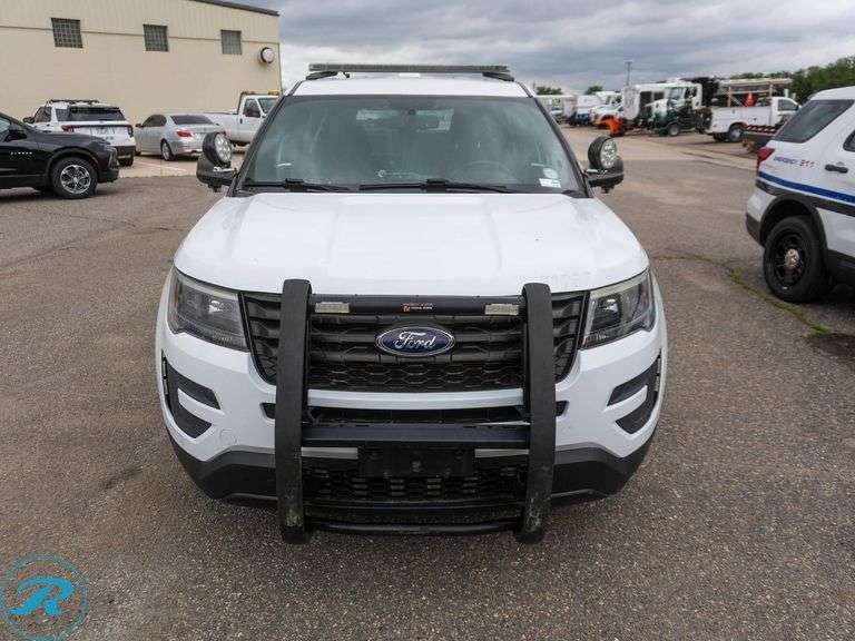 2017  Ford  Explorer   AWD  Police Interceptor SUV - Roller Auctions