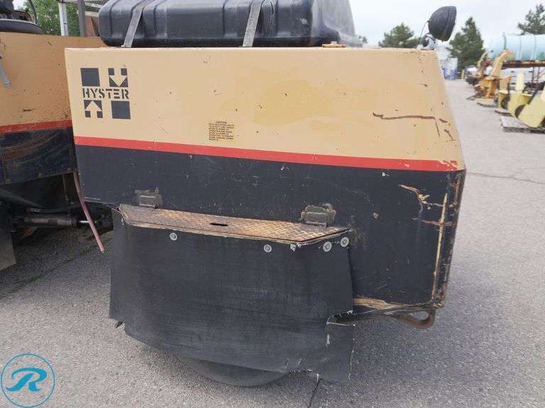 Hypac C530A Articulating Pneumatic Roller - Roller Auctions