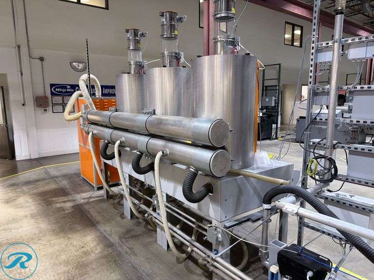 Motan 3-Hopper Injection Mold Automatic Feed System with Dryers and Control Units - Roller Auctions