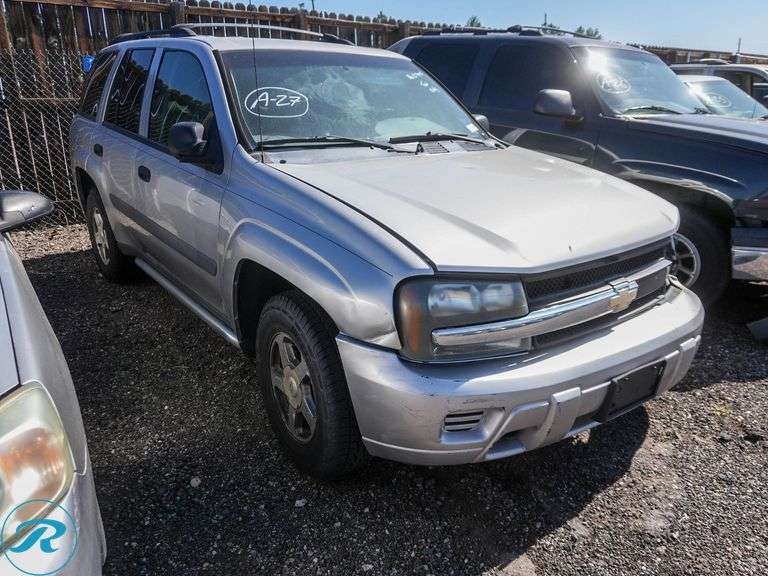 2005  Chevrolet  TrailBlazer  4WD - Roller Auctions