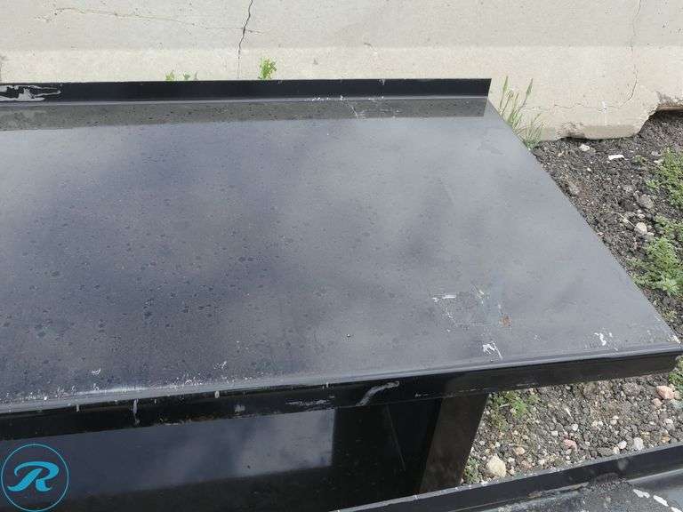 New Kit Containers Metal Work Bench, 60" x 28" - Roller Auctions