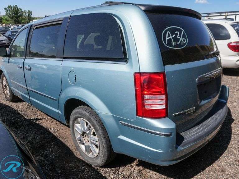 2008  Chrysler  Town & Country Limited  FWD - Roller Auctions