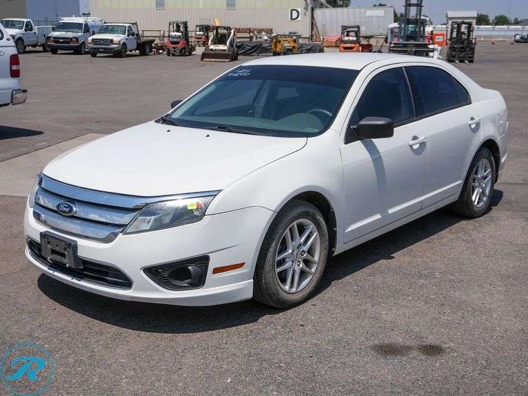 2012 Ford Fusion FWD - Roller Auctions