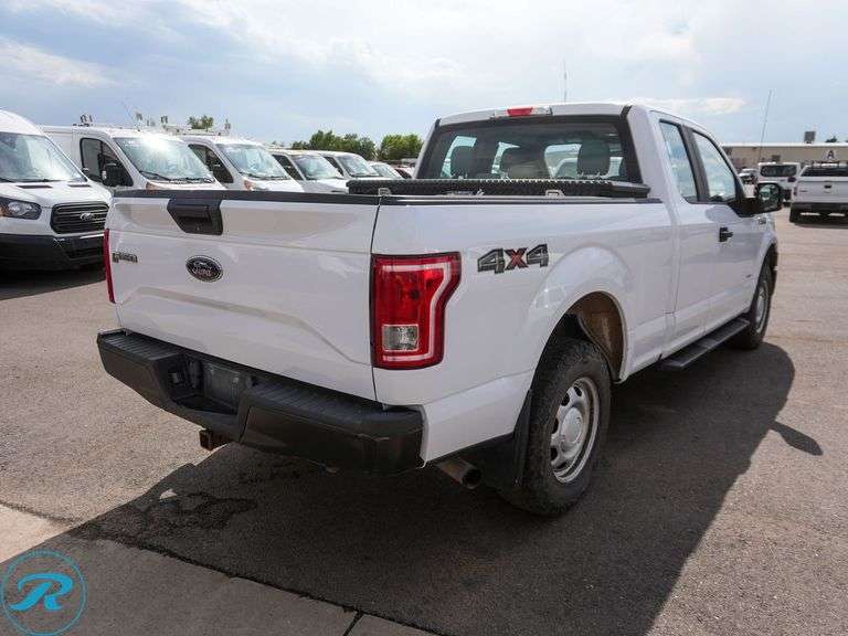 2016 Ford F150 4WD Super Cab Pickup - Roller Auctions