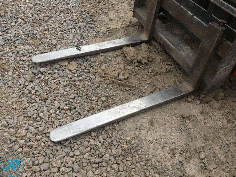 Fork Attachment to Fit Skid Steer Loader, 36" Forks - Roller Auctions
